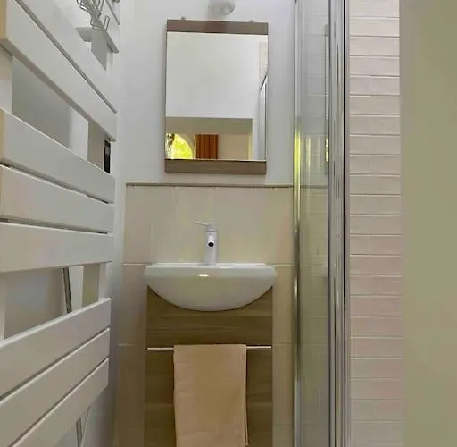 شقة Tres Bel Avec Jardin Reposant أنجير